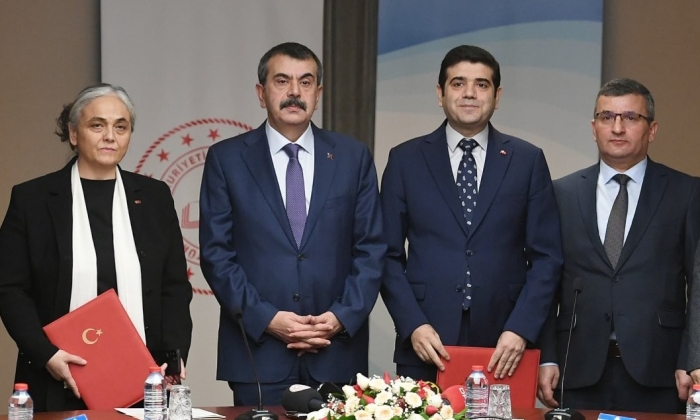 Türkiye'nin ilk müzik ilkokulu ve ortaokulu  açılacak