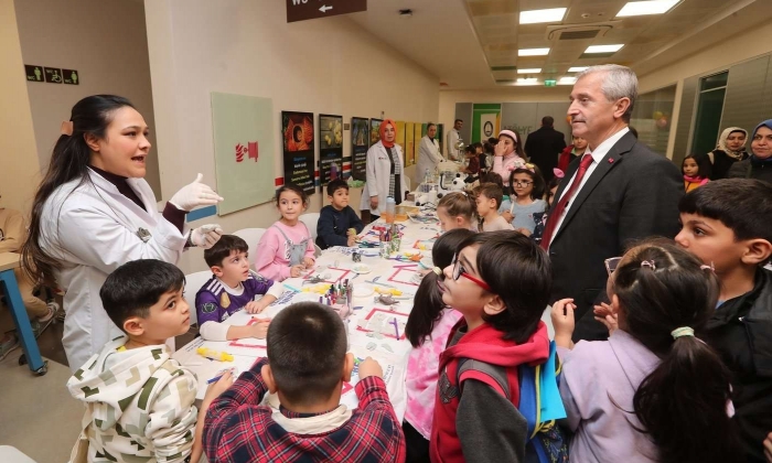 Çocuklarımızı Geleceğe Hazırlıyoruz