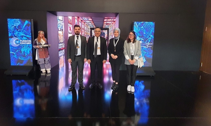 HKÜ’lü Öğrenciler  Diplomatlarla Buluştu