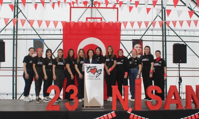 Konteyner Kent’te çocuklar 23 Nisanı kutladı