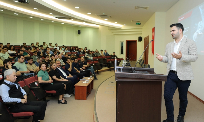    GAÜN’de “Türkiye’nin Büyük Dil Modeli” Söyleşisi