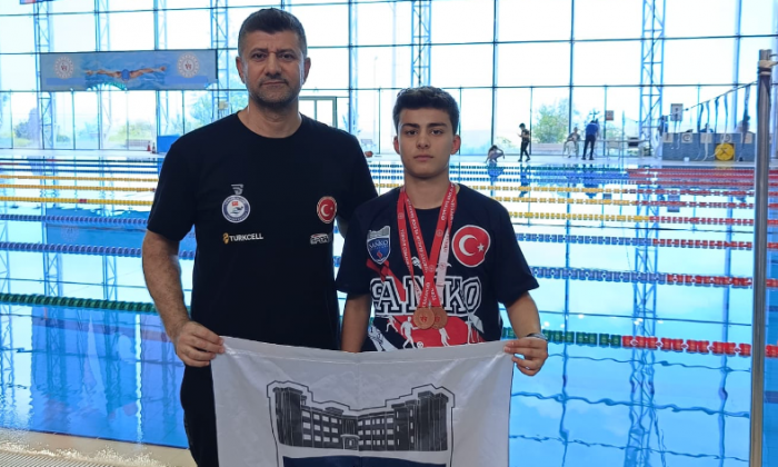 SANKO Okullarından  yüzme başarısı