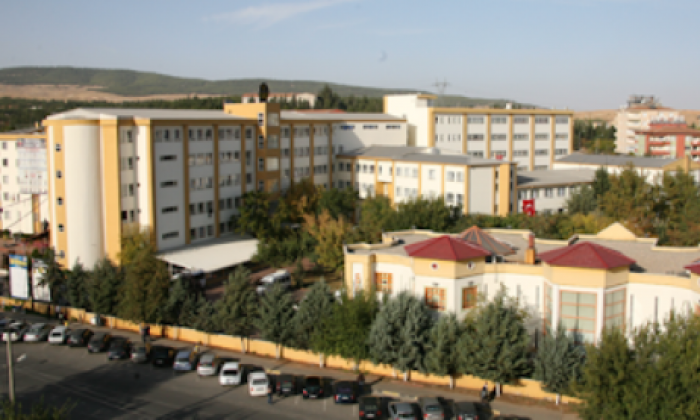 Gaziantep Kolej Vakfı'ndan İngilizce tiyatro gösterisi