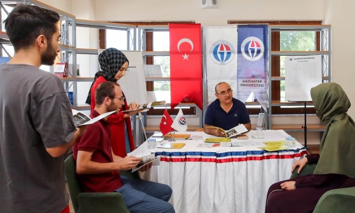    GAÜN’de tercih ofisi açıldı