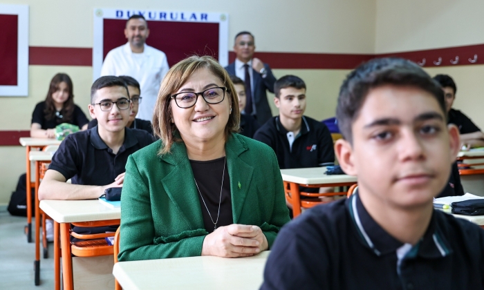 Fatma Şahin’den öğretmenlere müjde