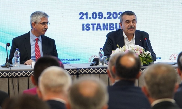 MEB Bakanı müdürler ile görüştü