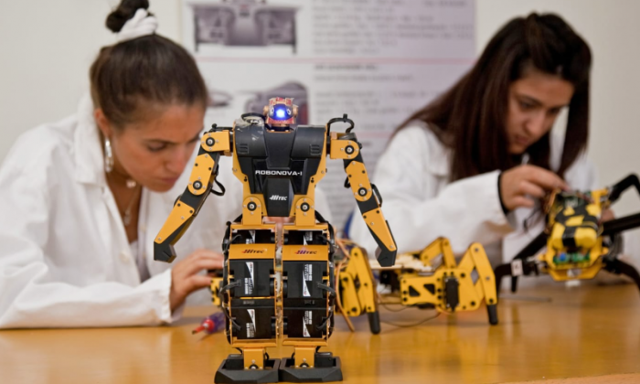 İmzalar eğitim için atıldı