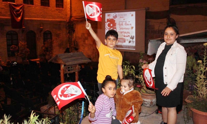 GAÜN’de nostaljik kutlama