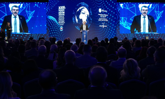 Bakan Tekin özel okulları uyardı!