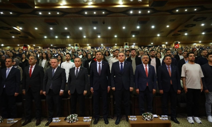Gaziantep'te Aday Öğretmenler Türkiye Yüzyılı Vizyonuyla Buluştu