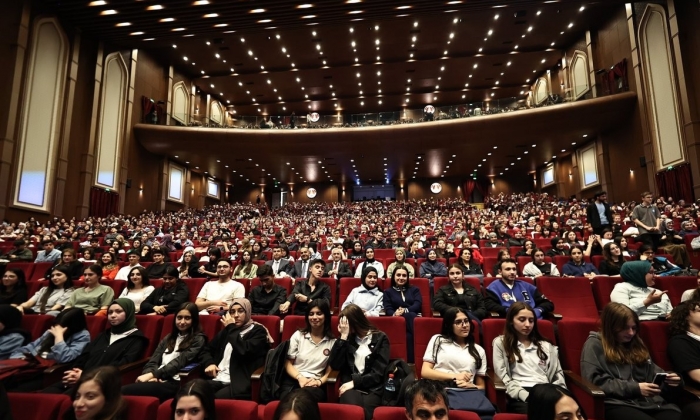    Gri Koç Şahinbeyli Öğrenciler Buluştu