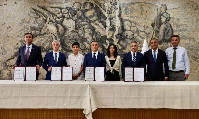    Şahinbey’den öğrencilere destek