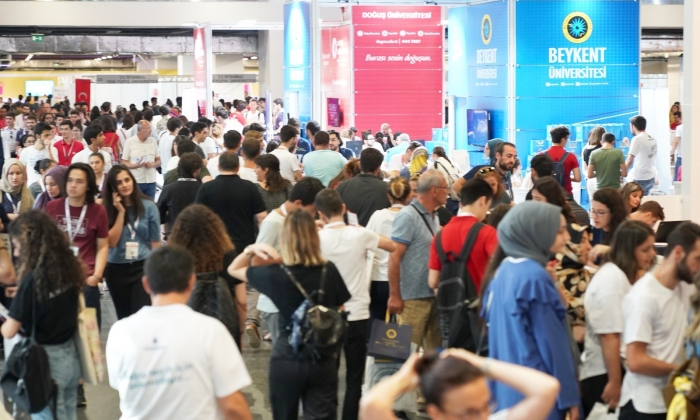 GİBTÜ Aday Öğrencileri Üniversite Tercih Fuarı’nda Bekliyor