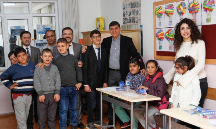 Fadıloğlu özel öğrencilerle buluştu