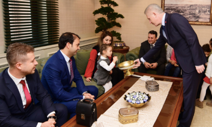 Şirinler Çocuk Akademisi’nden Vali Gül’e ziyaret