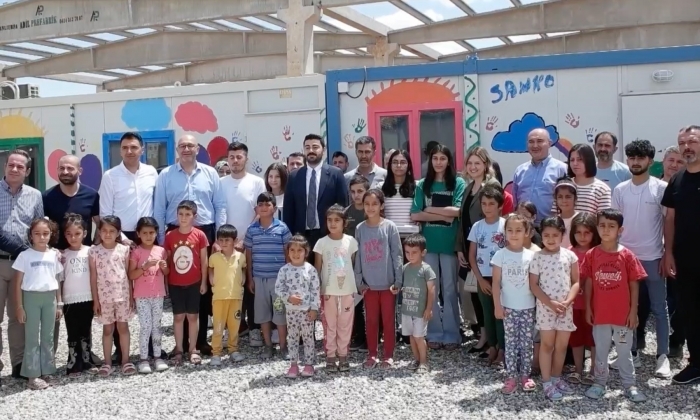 SANKO'dan deprem bölgesine  5 bin adet tablet