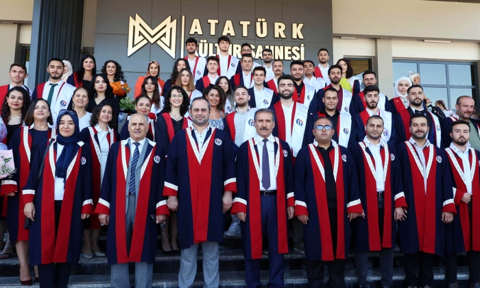 GAÜN'de mezuniyet çoşkusu!