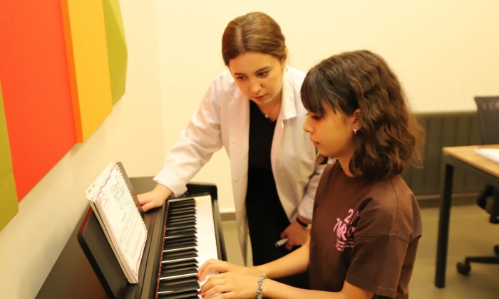Piyano kursuna yoğun ilgi!
