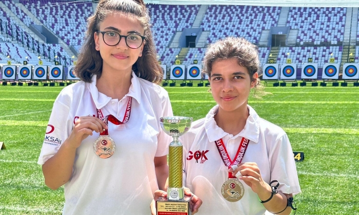 Erdem'li öğrencilerden madalya gururu!