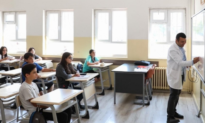 Öğretmenlerin ikinci yer değiştirme sonuçları açıklandı