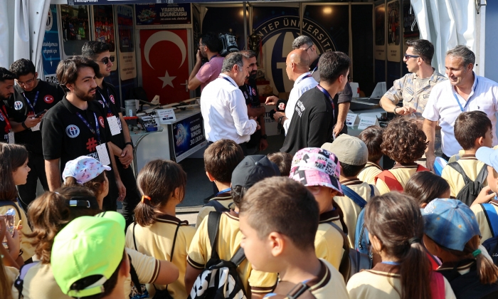 TEKNOFEST İzmir’de GAÜN standına yoğun ilgi!