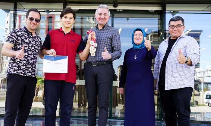 Erdem Koleji'nden yüzmede 6 madalya