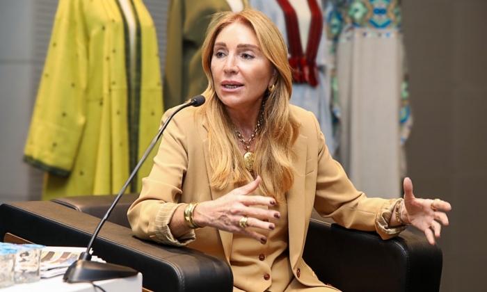 Öğrencileriyle bir araya geldi