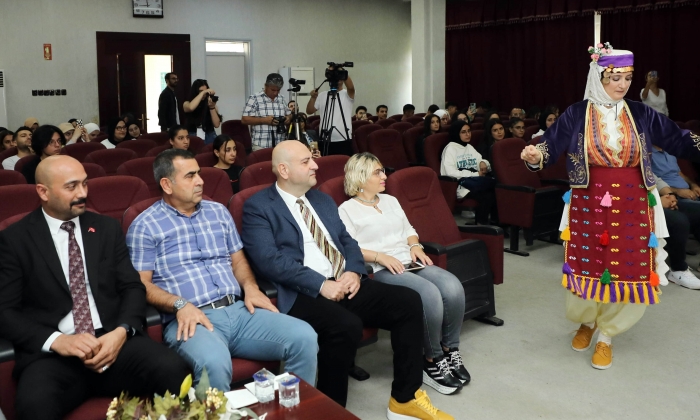 GAÜN’de anlamlı konferans!   