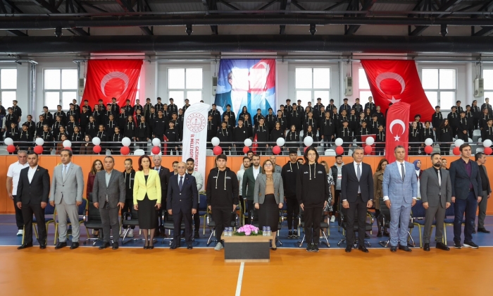 Okullara malzemesi desteği!