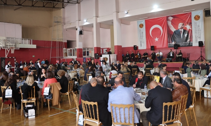 Başkan Şahin öğretmenlerle buluştu