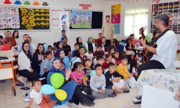 GAÜN’lü Öğrencilerden Örnek Hareket   