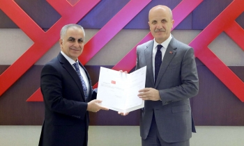 GAÜN Rektörü Doğan mazbatasını aldı