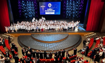 GAÜN Tıp Fakültesi Öğrencileri Beyaz Önlüklerini Giydi