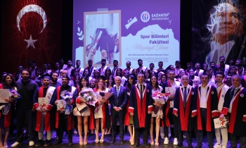 GAÜN Spor Bilimleri Fakültesi’nde Mezuniyet Sevinci