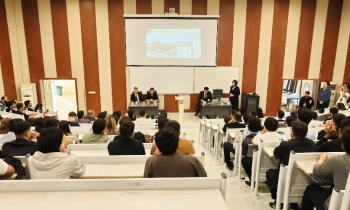 GAÜN’de “Tosyalı Holding” Paneli Düzenlendi!