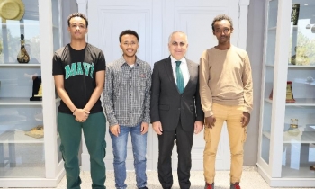 Rektör Doğan, öğrencilerle bir araya geldi!