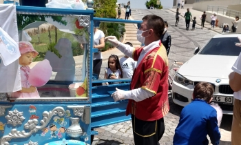 Hayat Kreş ve Anaokulu'ndan Pamuk Şeker Sürprizi