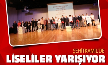 ŞEHİTKAMİL'DE LİSELİLER YARIŞIYOR