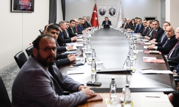 Bakan Tekin, ilk toplantısını yaptı