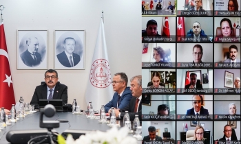 Bakan Tekin eğitim ateşeleriyle görüştü